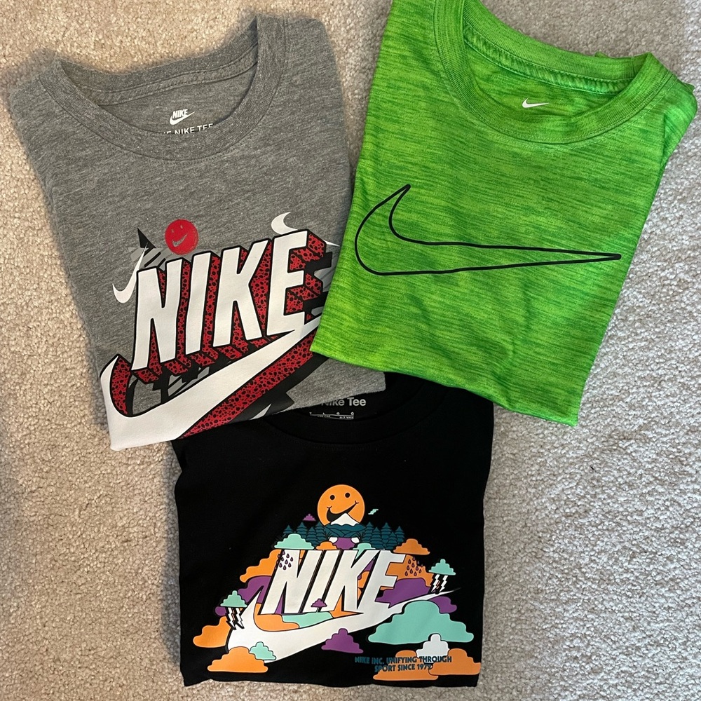 Nike T-Shirt Bundle